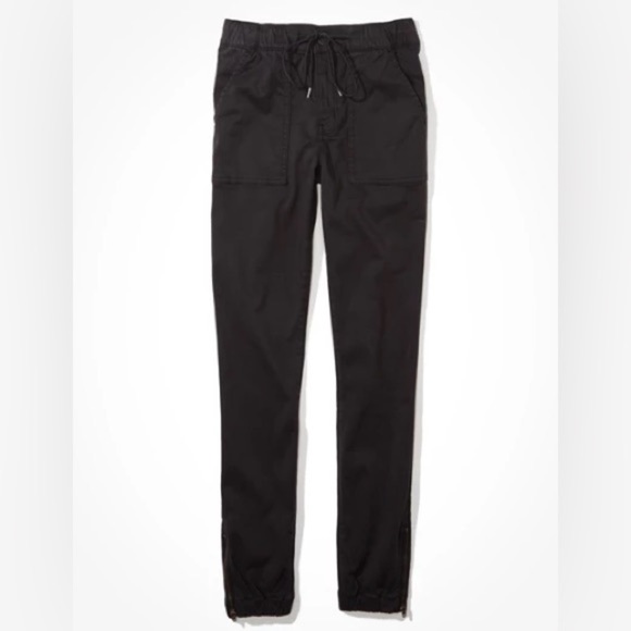 American Eagle High Waisted Black Jegging Jogger Women’s Size 14 Short - Picture 1 of 6